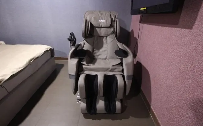 Oda (VIP-massage chair (100% disinfection/)