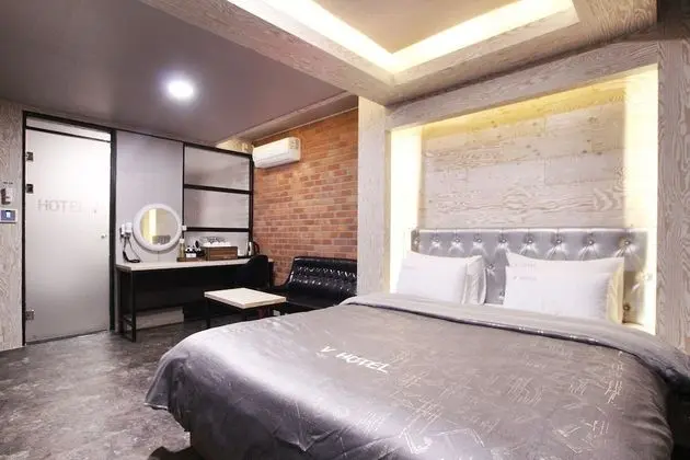 Oda (VIP - Bathtub (Premium Bedding/PC - L)