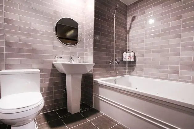 Oda (VIP - Bathtub (Premium Bedding/PC - L)