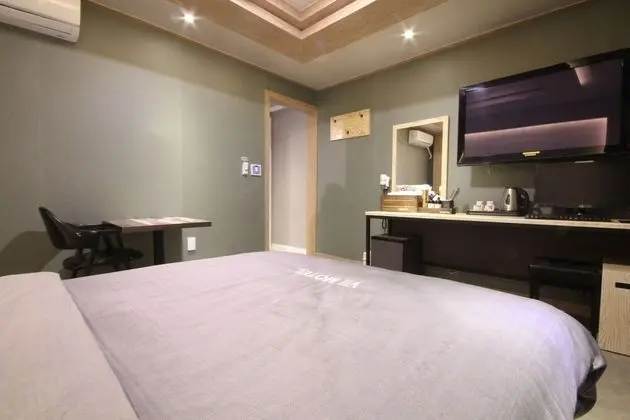 Oda (Semi-private room (100% sterilization)