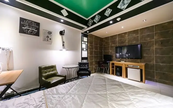 Oda (Standard room A (bathtub/PC/cost perf)