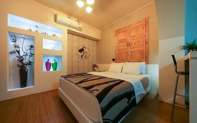 Oda (Special room-Clothing purifier (with )