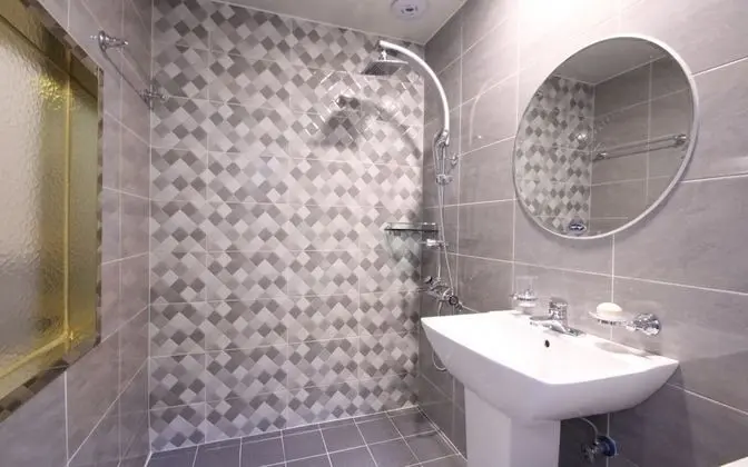 Oda (Walkie Special Room (No Parking))