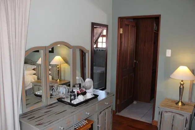 Superior Tek Büyük veya İki Ayrı Yataklı Oda