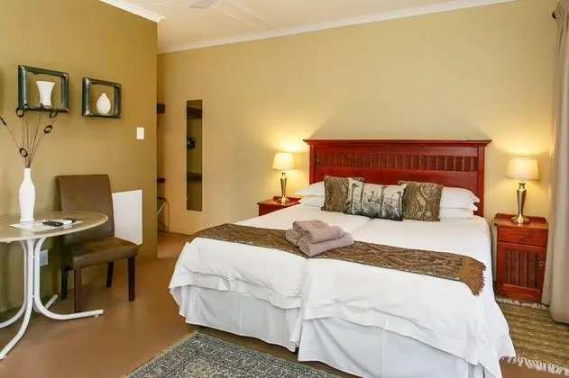 Superior Tek Büyük veya İki Ayrı Yataklı Oda