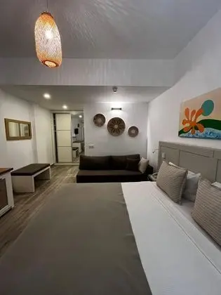 Standart Oda, Havuz Manzaralı