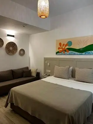 Standart Oda, Havuz Manzaralı
