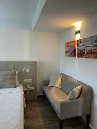 Standart Oda, Havuz Manzaralı