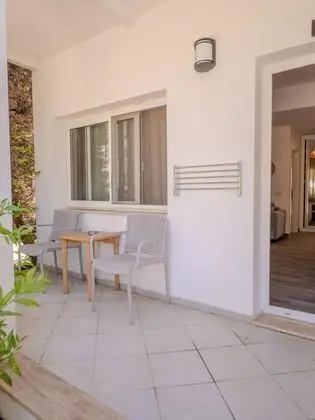 Standart Oda, Havuz Manzaralı