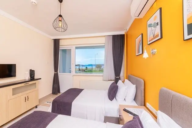 Kiraz Otel, İki Ayrı Yataklı Oda (Deniz Manzaralı)