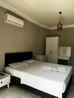 Çift Kişilik, Şehir Manzaralı