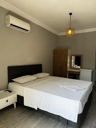 Çift Kişilik, Şehir Manzaralı