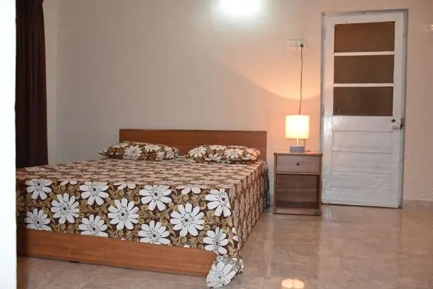 Ev, Bahçe Manzaralı