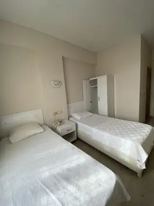 City Twin Room, 2 Twin Beds, Smoking, City View