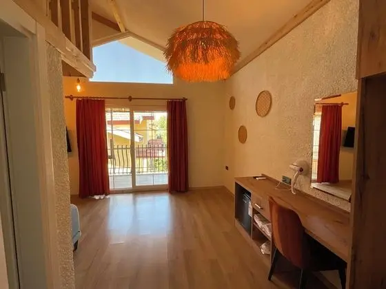 Exclusive Çatı Katı (Loft), 1 En Büyük (King) Boy Yatak, Sigara İçilmez, Dağ Manzaralı