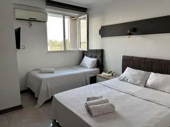 Aile Odası, Şehir Manzaralı