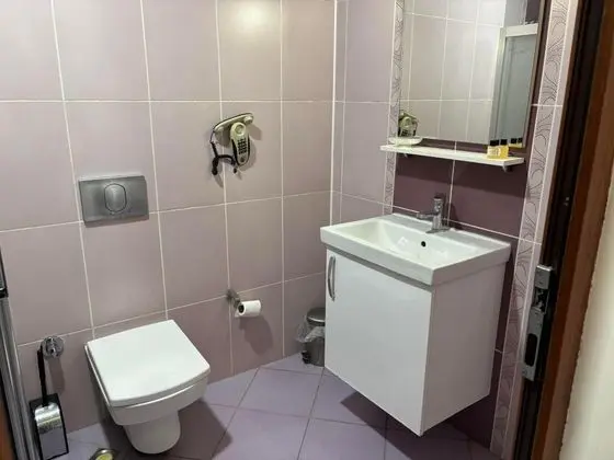 Standart Oda, Şehir Manzaralı