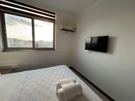 Standart Oda, Şehir Manzaralı