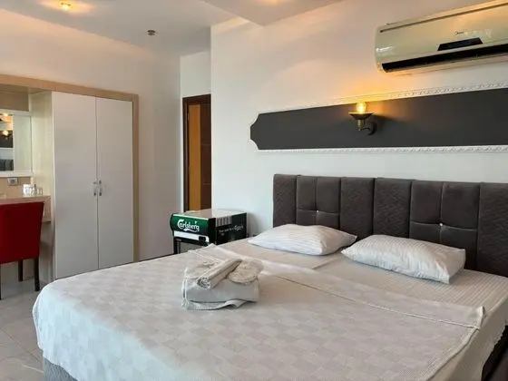 Standart Oda, Şehir Manzaralı