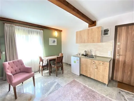 Deluxe Duplex