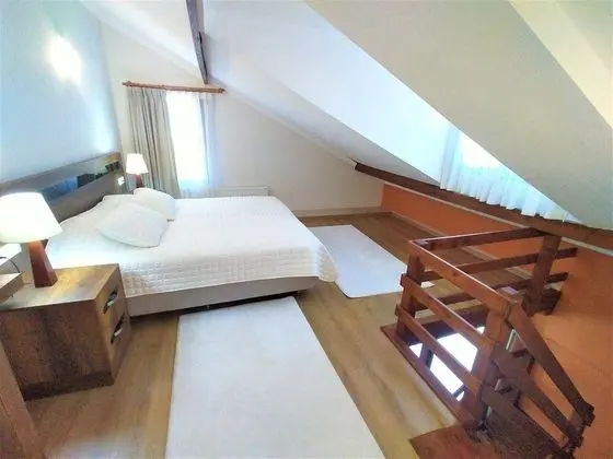 Deluxe Duplex