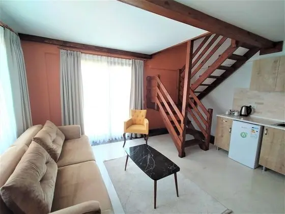 Deluxe Duplex