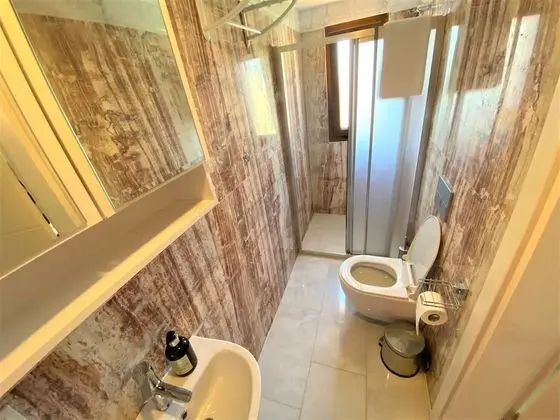 Deluxe Duplex