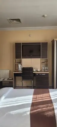 Aile Odası, Şehir Manzaralı