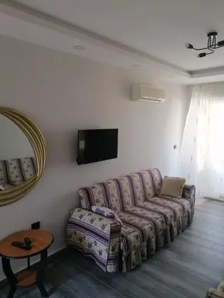 Aile Odası, Havuz Manzaralı, Balkonlu