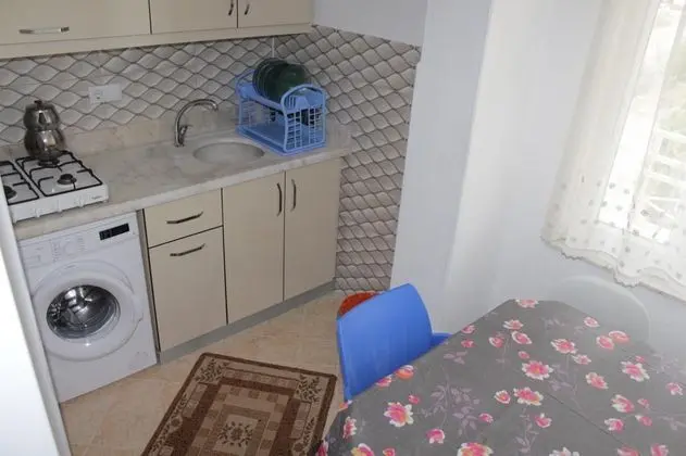 Apartment, Bahçe Manzaralı, Balkonlu