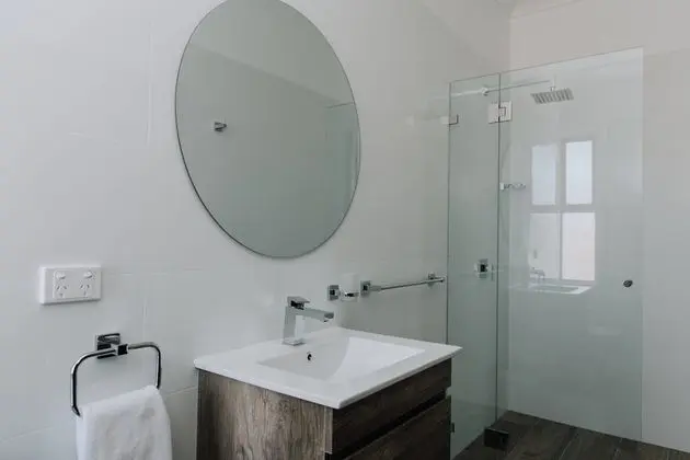 Deluxe Tek Kişilik Oda, Özel Banyo