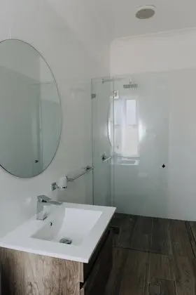 Deluxe Tek Kişilik Oda, Özel Banyo