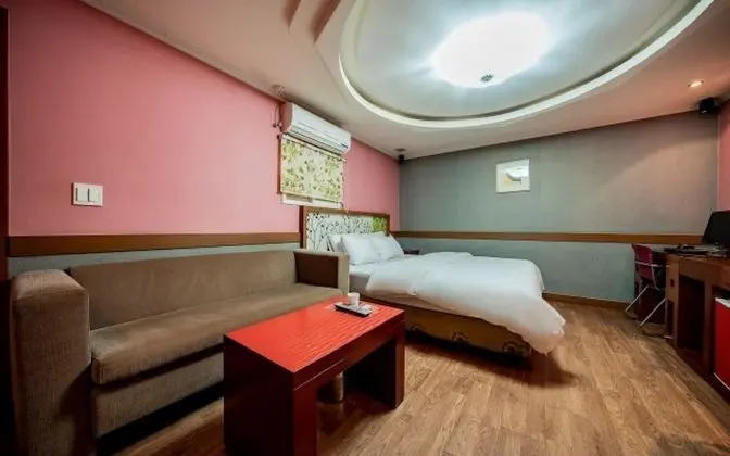 Oda (Special Room)