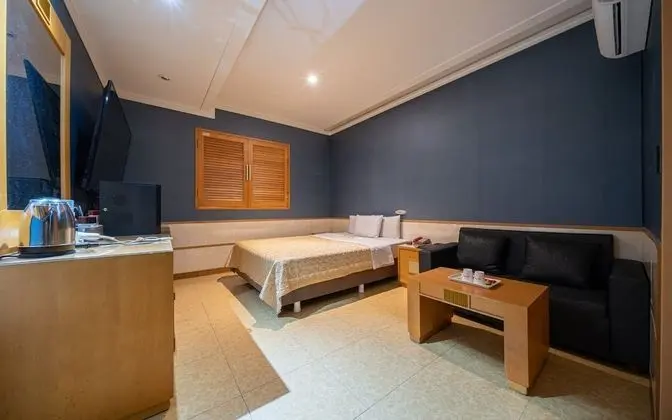 Oda (General room)