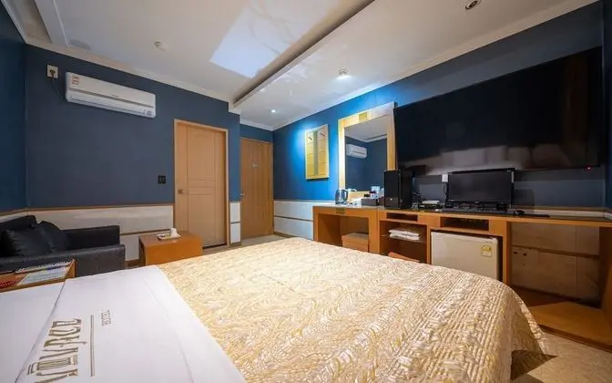 Oda (General room)