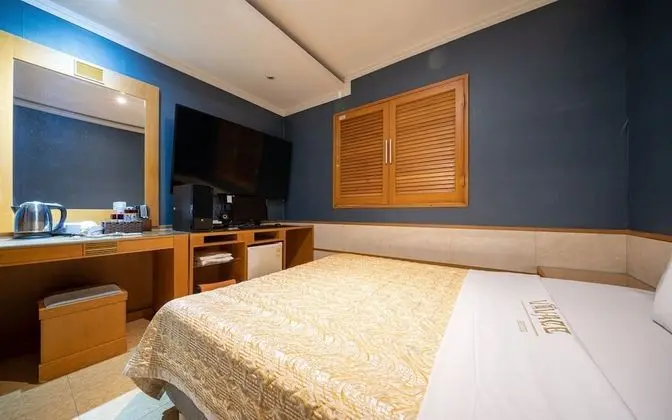 Oda (General room)