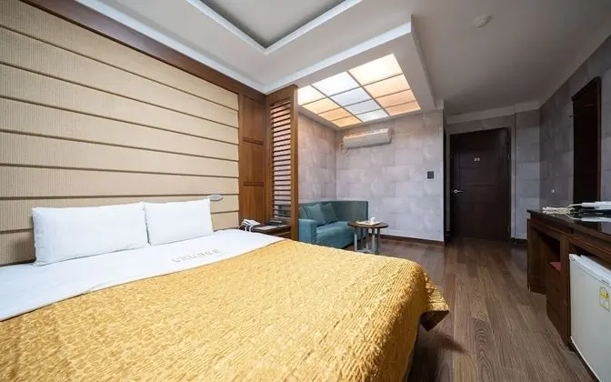 Oda (VIP room)