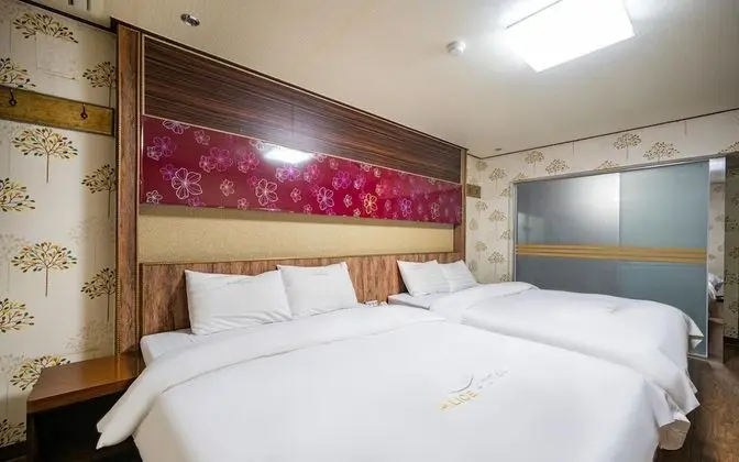 Oda (Deluxe (twin beds))