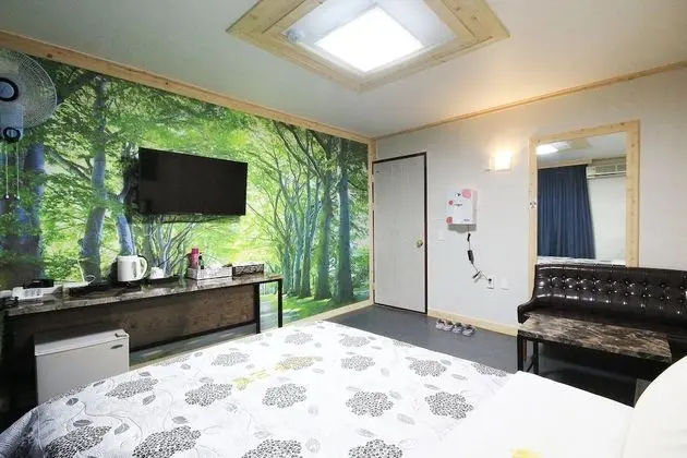 Oda (Semi-Special Room)