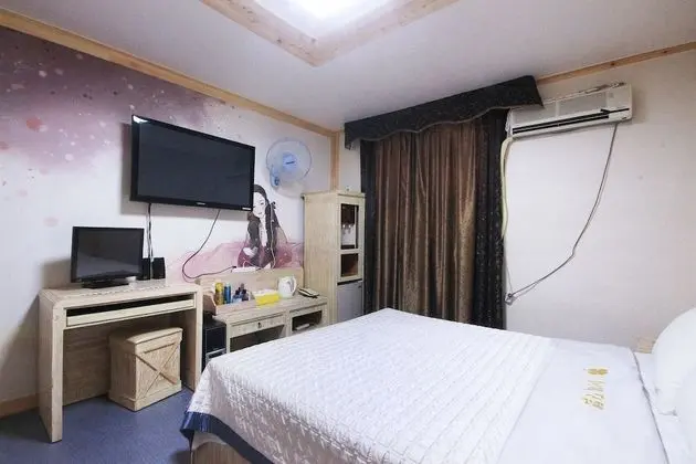 Oda (Semi-Special Room)