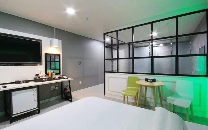 Oda (Semi-Special Room)