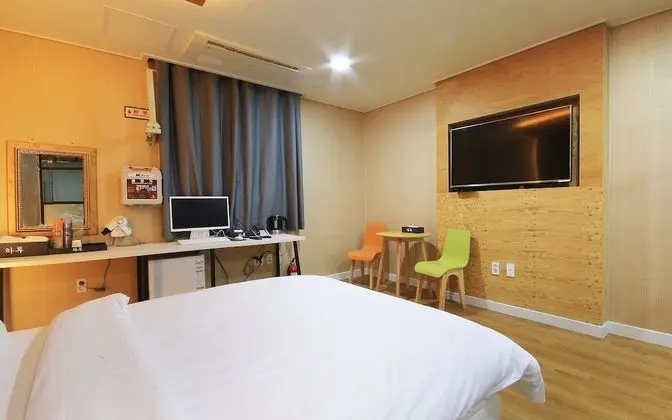 Oda (Semi-Special Room)