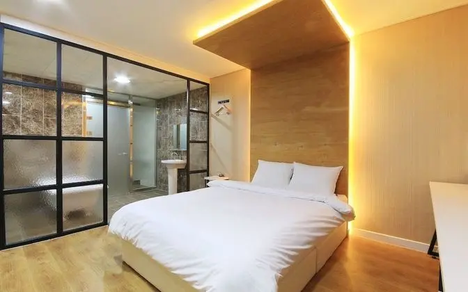 Oda (Semi-Special Room)