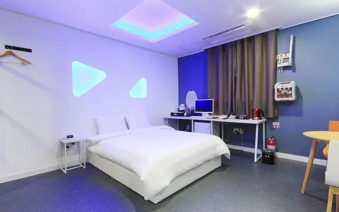 Oda (Semi-Special Room)