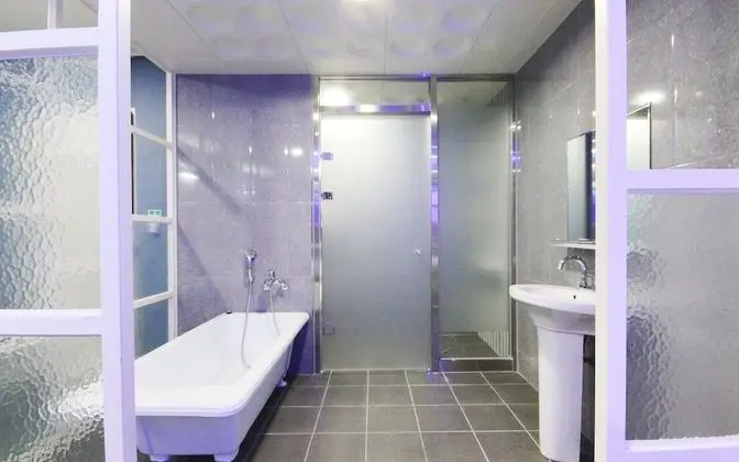 Oda (Semi-Special Room)