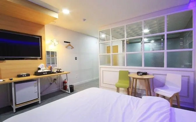 Oda (Semi-Special Room)