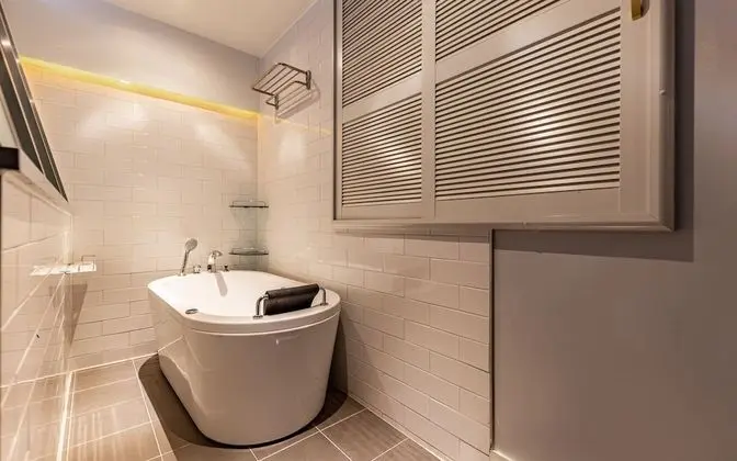 Oda (DELUXE (Netflix Available))