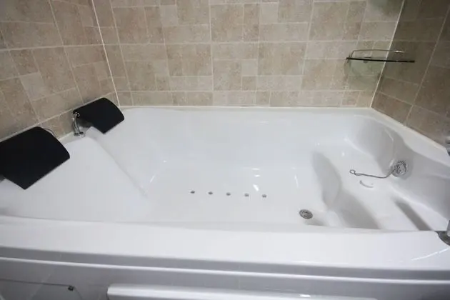 Oda (DELUXE (Netflix Available))