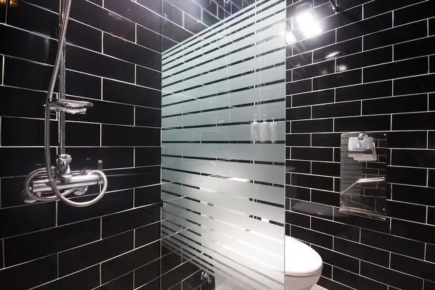 Oda (DELUXE (Netflix Available))