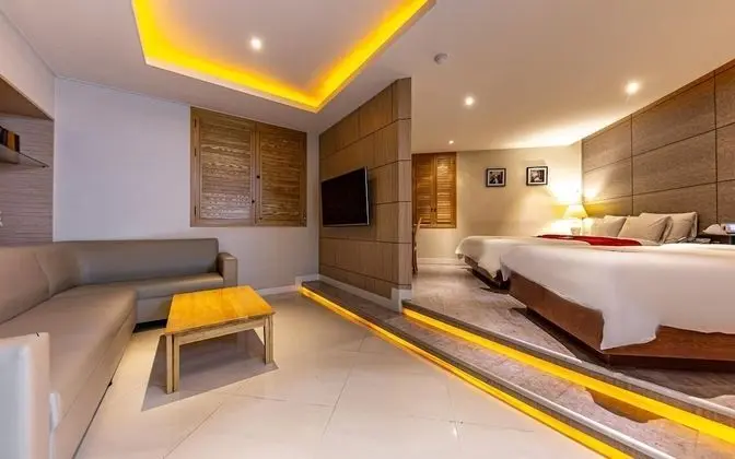 Oda (VIP (Netflix Available))